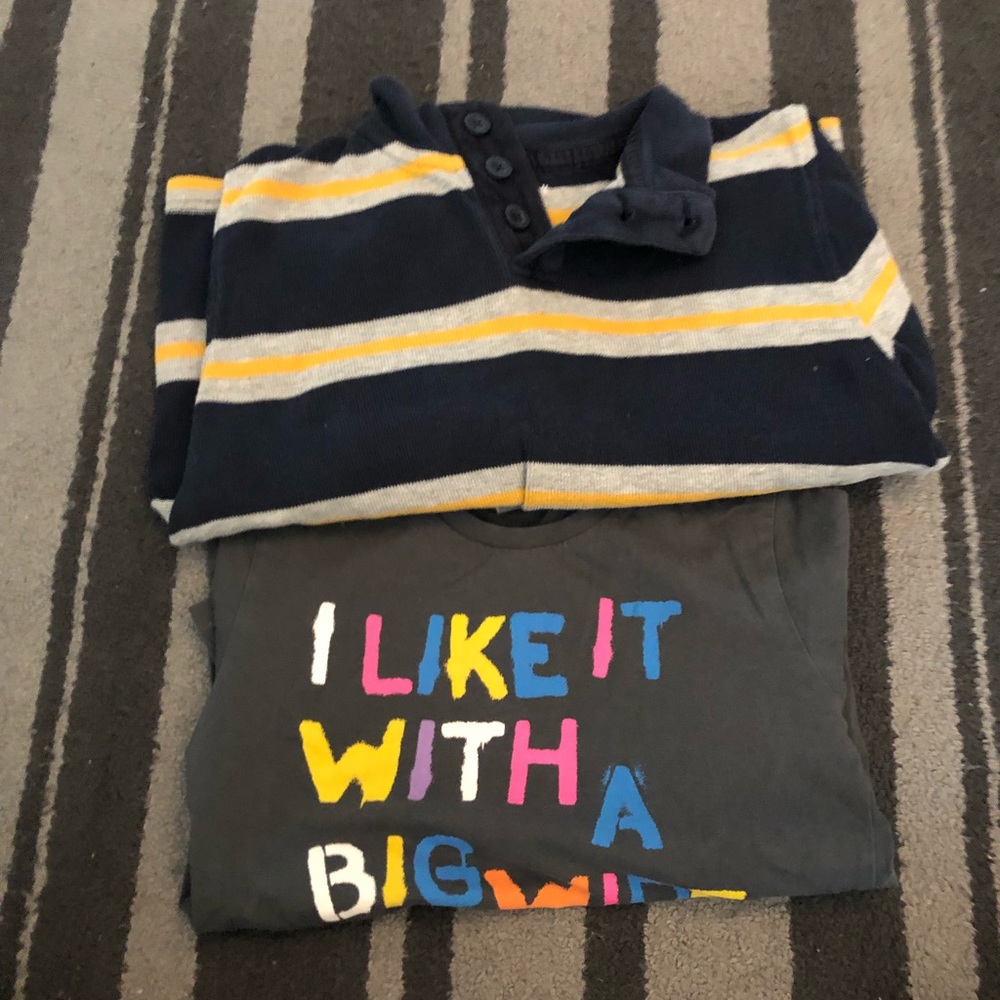 2 long sleeves (7-8 boys)